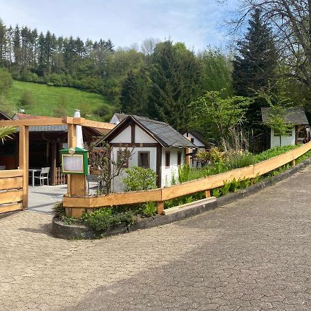 Hotel-Restaurant Theis-Muehle Biersdorf am See ภายนอก รูปภาพ