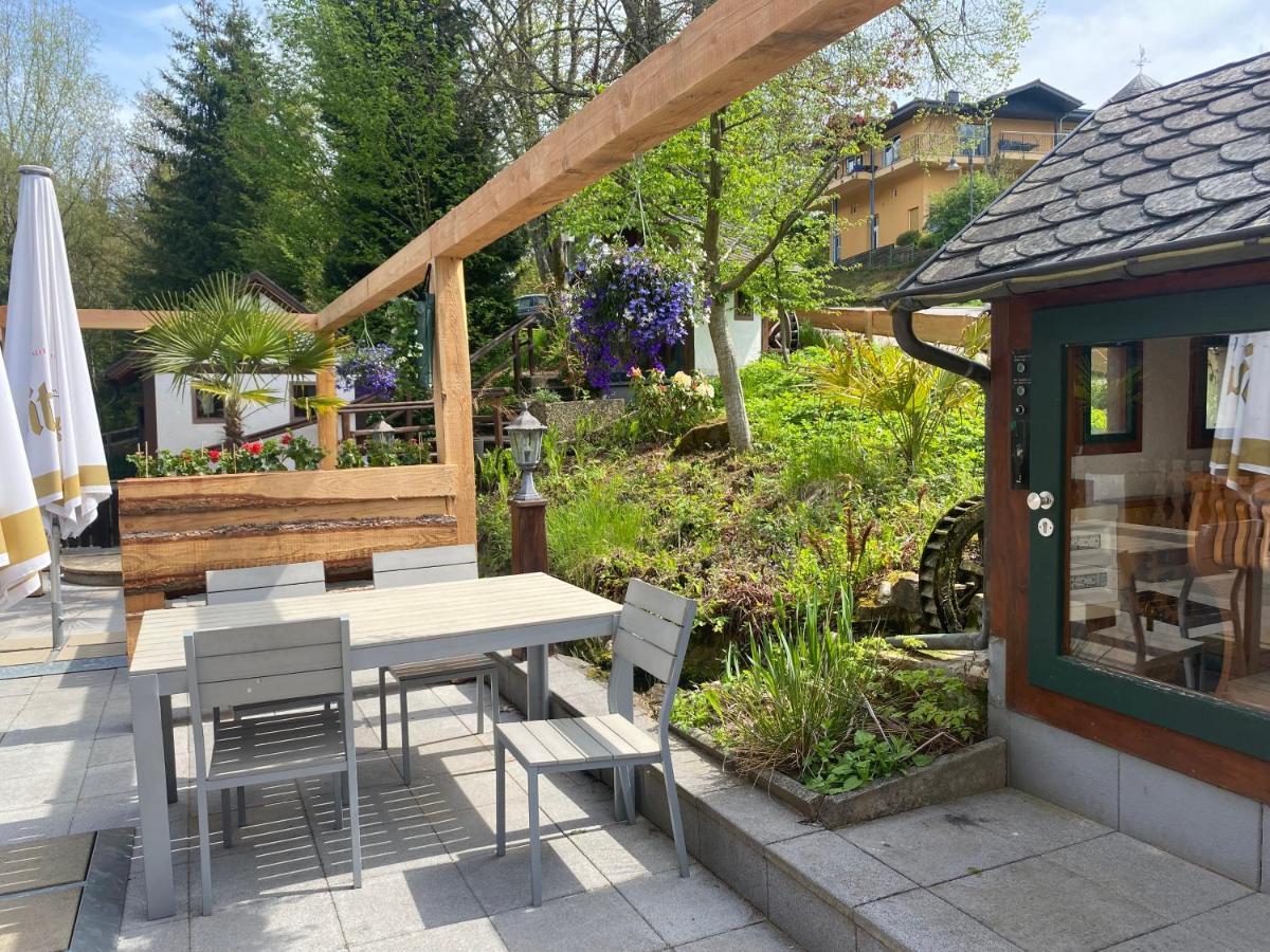 Hotel-Restaurant Theis-Muehle Biersdorf am See ภายนอก รูปภาพ