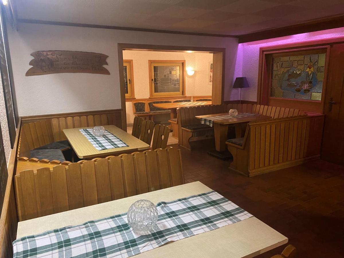 Hotel-Restaurant Theis-Muehle Biersdorf am See ภายนอก รูปภาพ