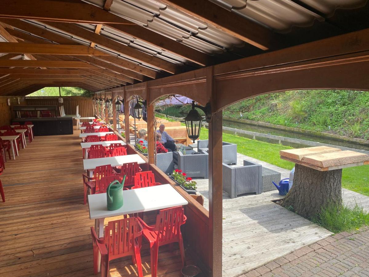 Hotel-Restaurant Theis-Muehle Biersdorf am See ภายนอก รูปภาพ