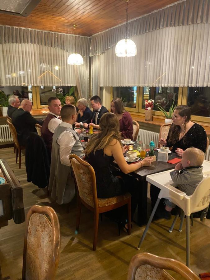 Hotel-Restaurant Theis-Muehle Biersdorf am See ภายนอก รูปภาพ